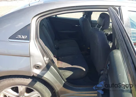 2012 Chrysler 200 Touring from USA, damaged, VIN 1C3CCBBB4CN213141